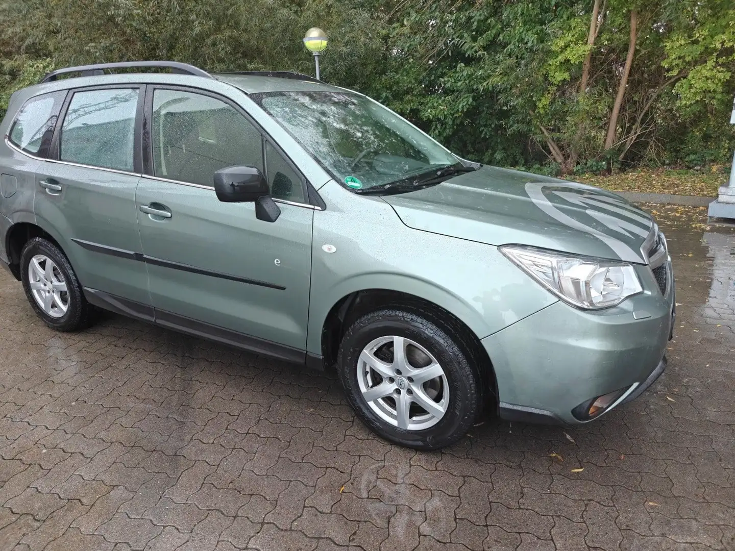 Subaru Forester Active Vert - 2