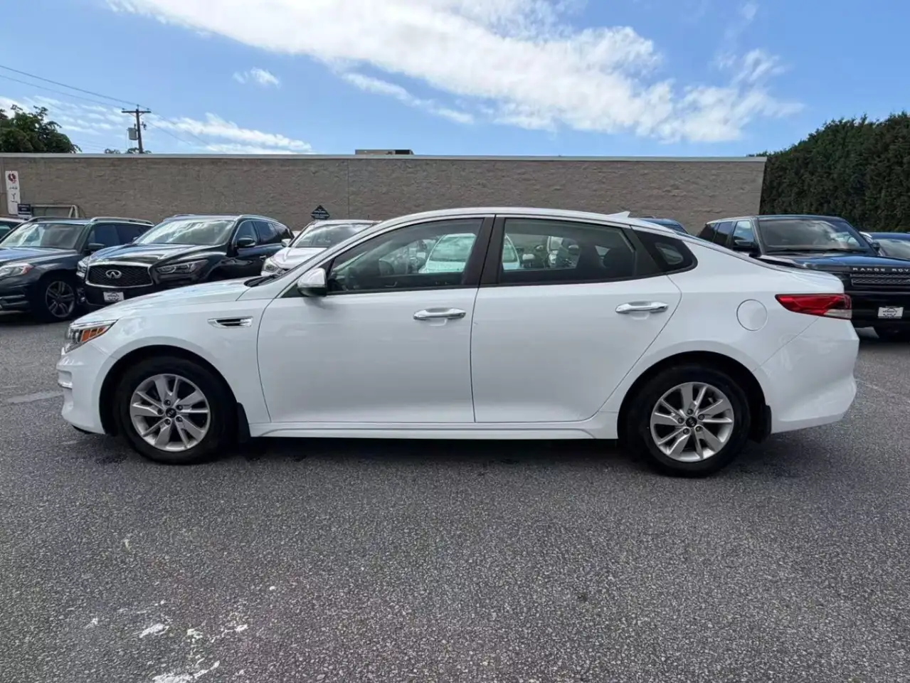 Kia Optima photo Kia Optima