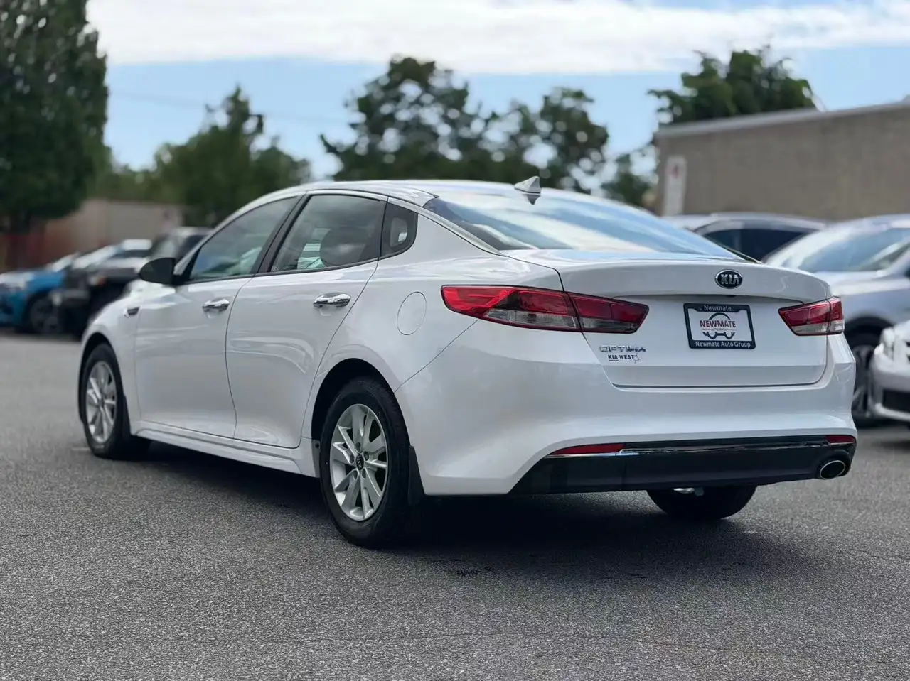Kia Optima photo Kia Optima