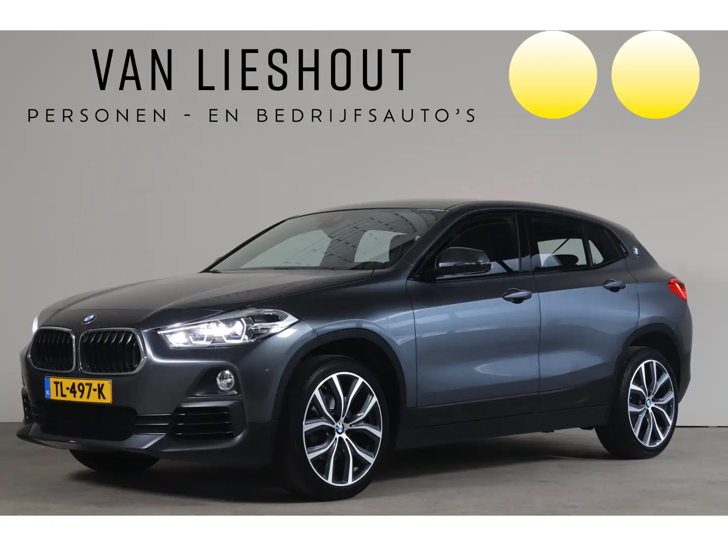 BMW X2 sDrive18i NL-Auto!! PDC I Led verlichting I Nav. Grijs - 1