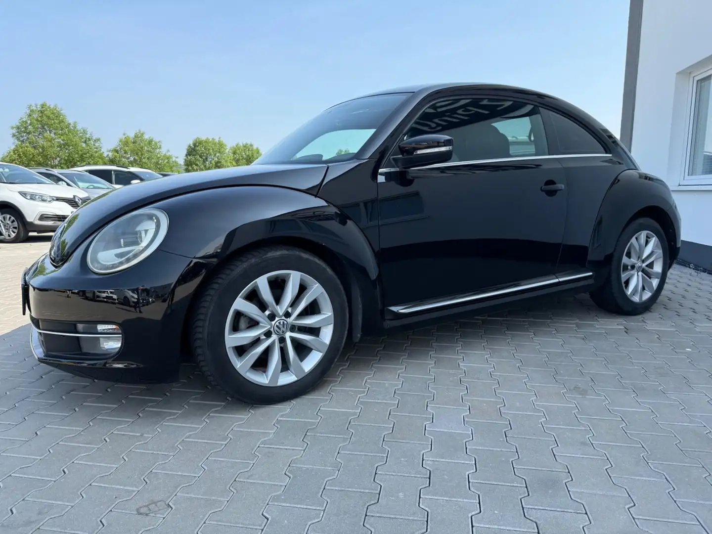Volkswagen Beetle 2.0 TDI DSG Design Schwarz - 2