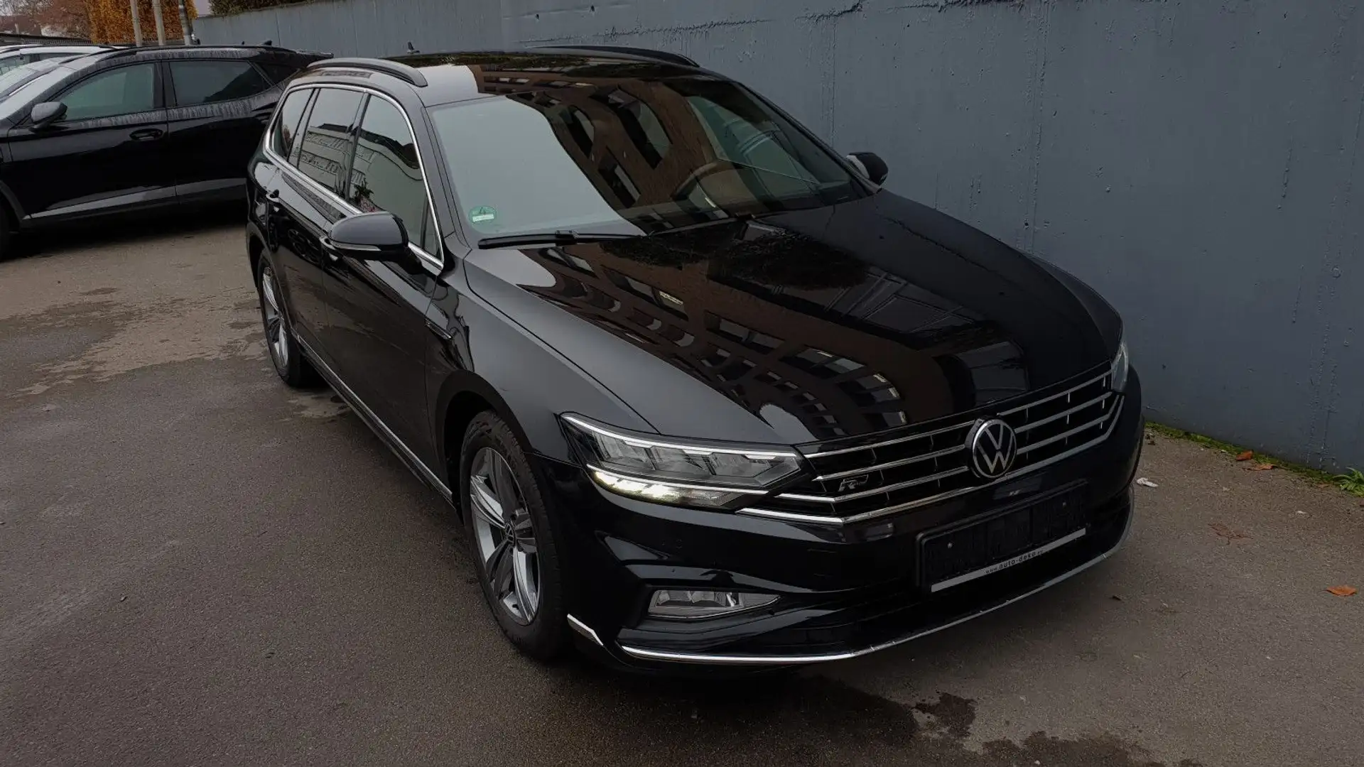 Volkswagen Passat Variant Passat Var 2.0TDI DSG 3 x R line Navi+/ACC/Kamer Schwarz - 2