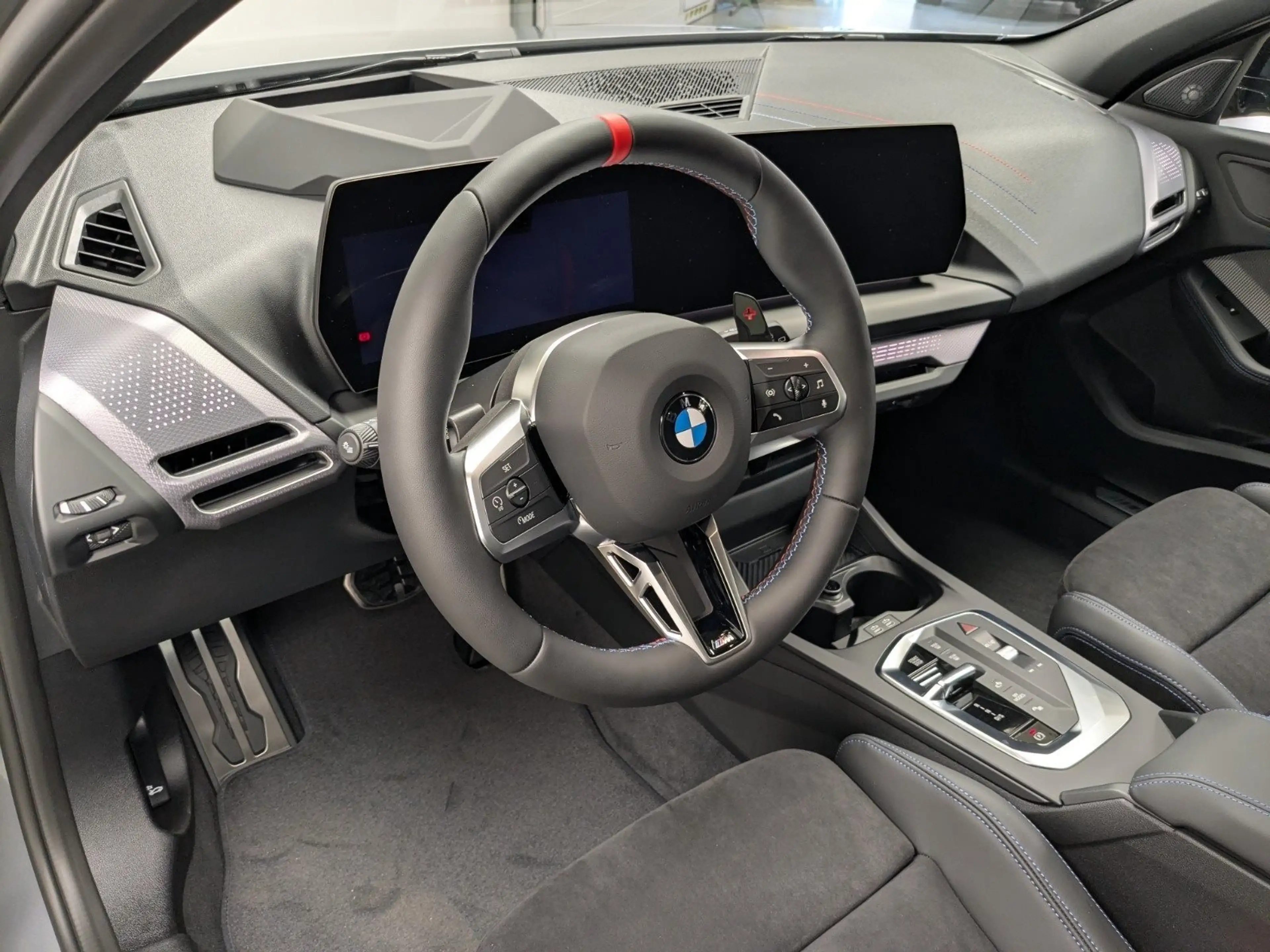 BMW 135 M135 xDrive M Sport HUD ACC 360°KAM RFK NAVI LM — photo 13