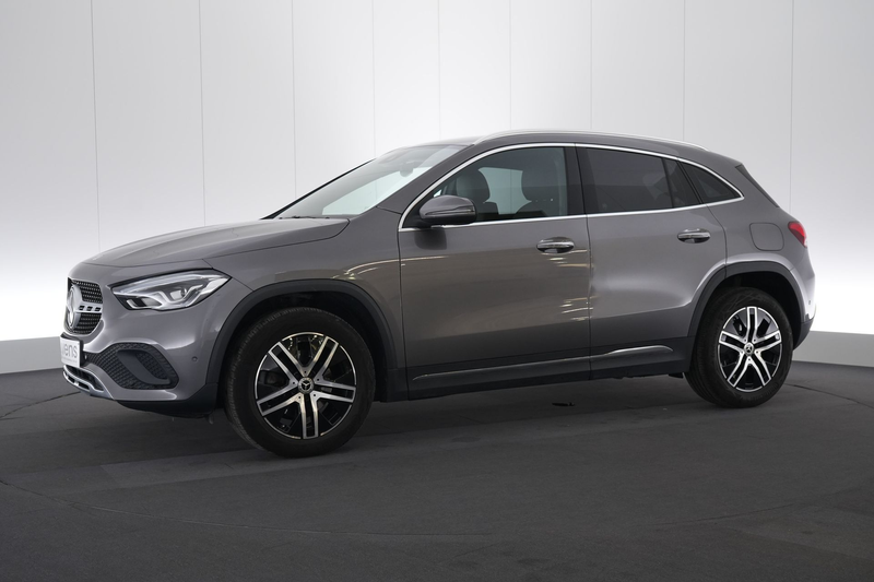 Mercedes-Benz GLA 180 Class 180dA Business Solution Luxury LEDER/CUIR LE — photo 12