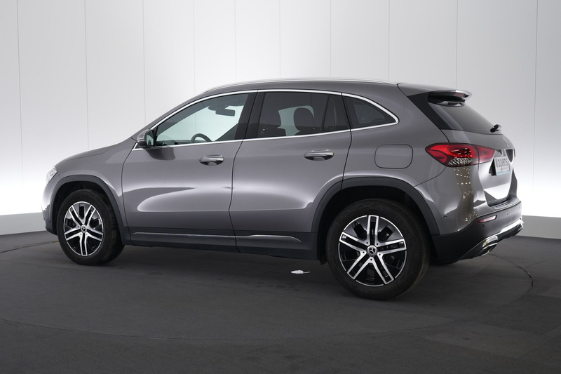 Mercedes-Benz GLA 180 Class 180dA Business Solution Luxury LEDER/CUIR LE — photo 10