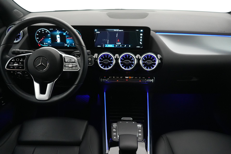 Mercedes-Benz GLA 180 Class 180dA Business Solution Luxury LEDER/CUIR LE — photo 13