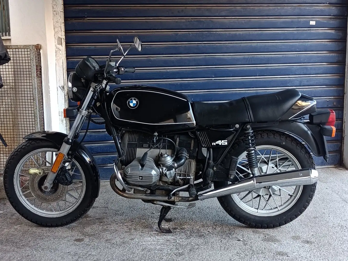 BMW R 45 Noir - 1