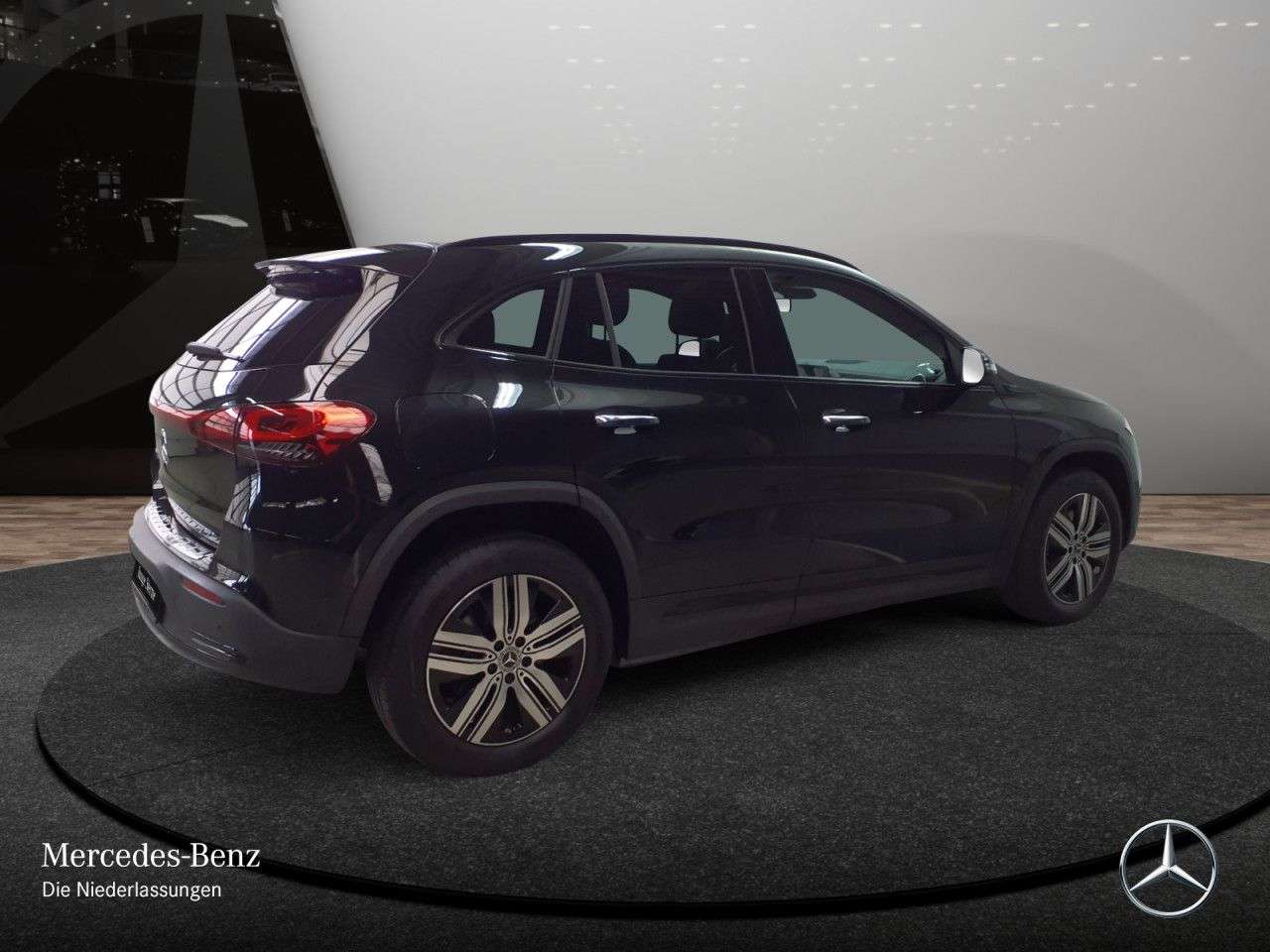 Mercedes-Benz EQA