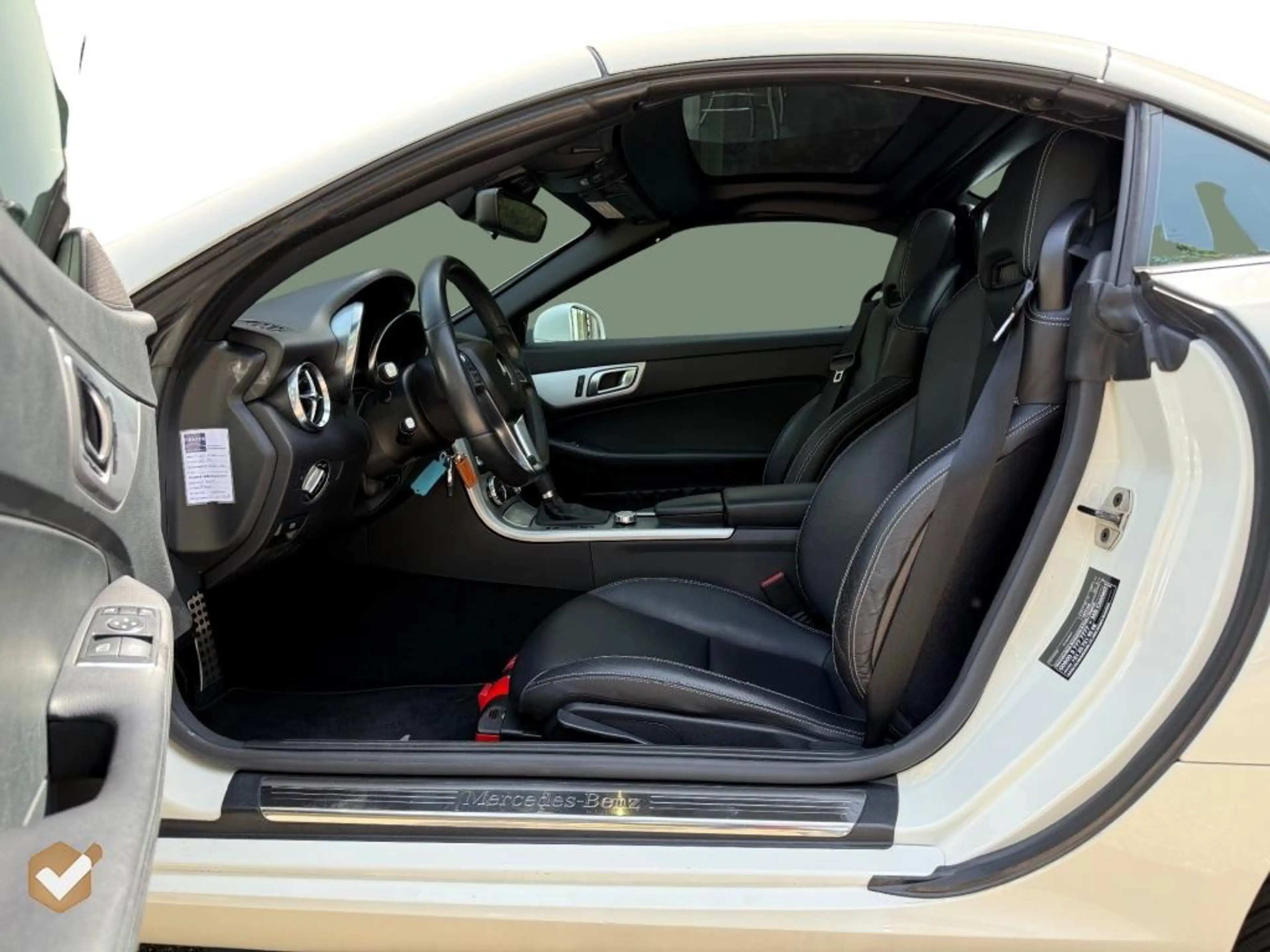 Mercedes-Benz SLK 200 200 CarbonLOOK Edition Automaat *Geen Afl. kosten* — photo 26