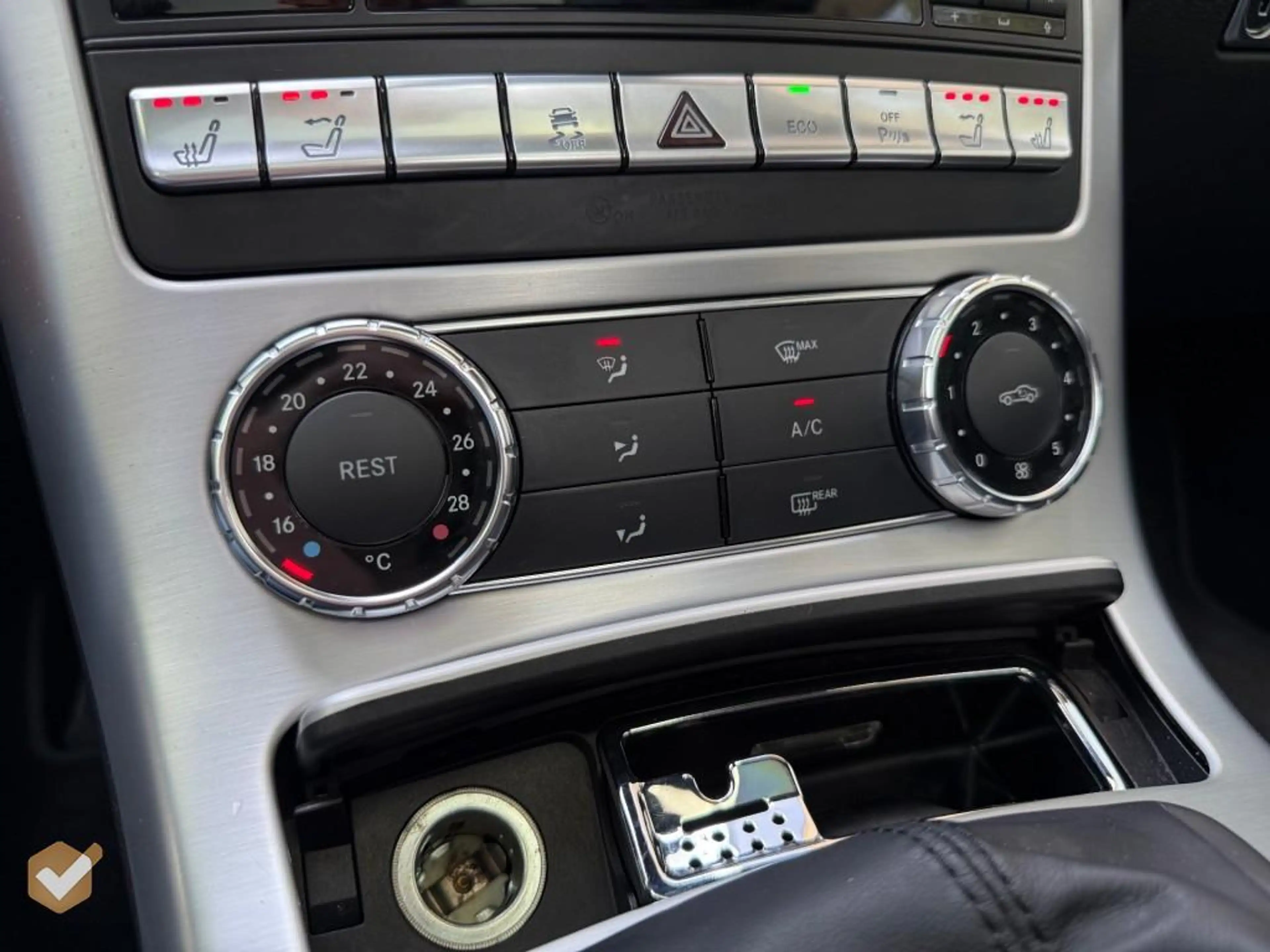 Mercedes-Benz SLK 200 200 CarbonLOOK Edition Automaat *Geen Afl. kosten* — photo 39