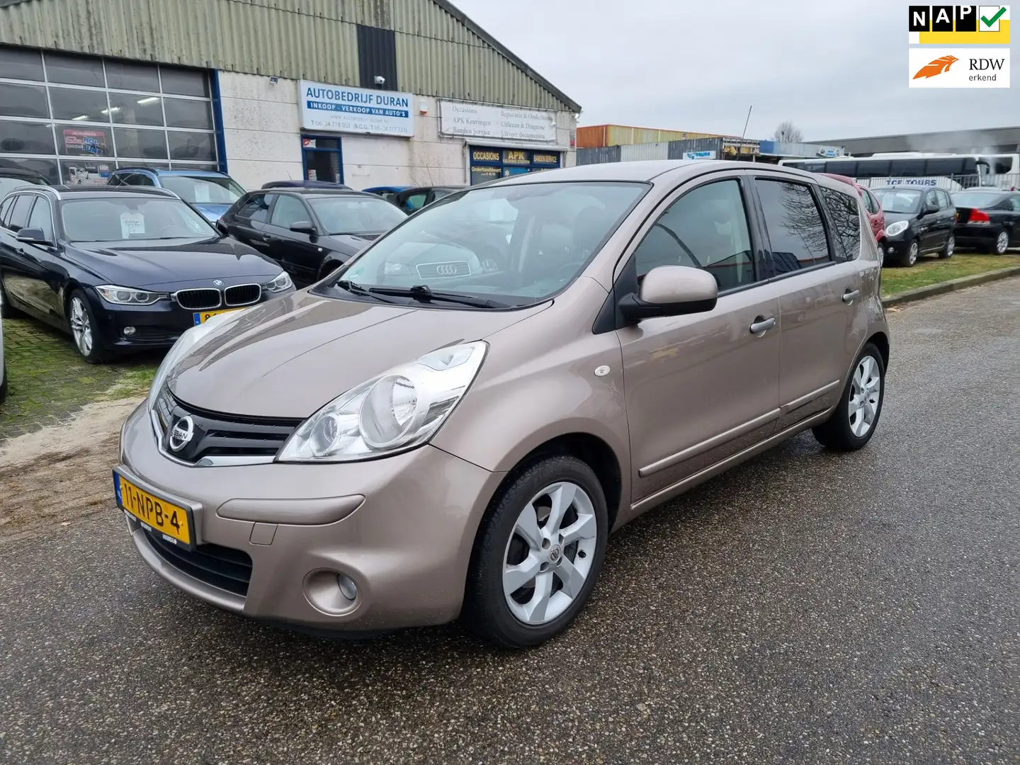 Nissan Note 1.4 Life + Airco Bj:2010 NAP! Brązowy - 1