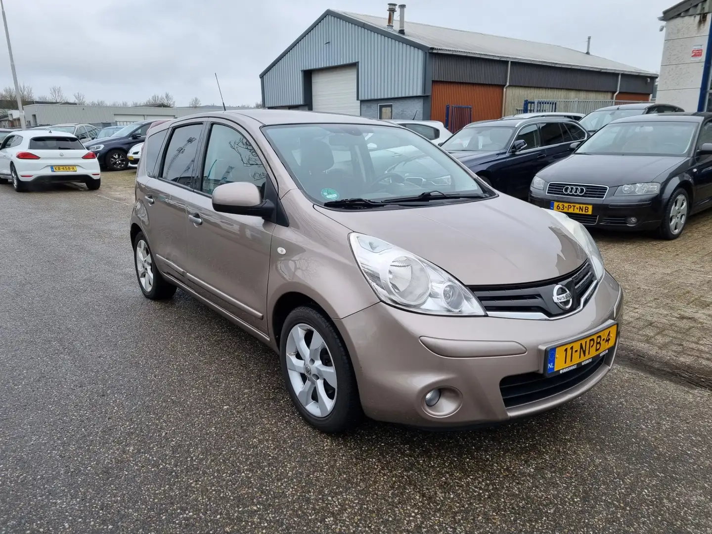 Nissan Note 1.4 Life + Airco Bj:2010 NAP! Brązowy - 2