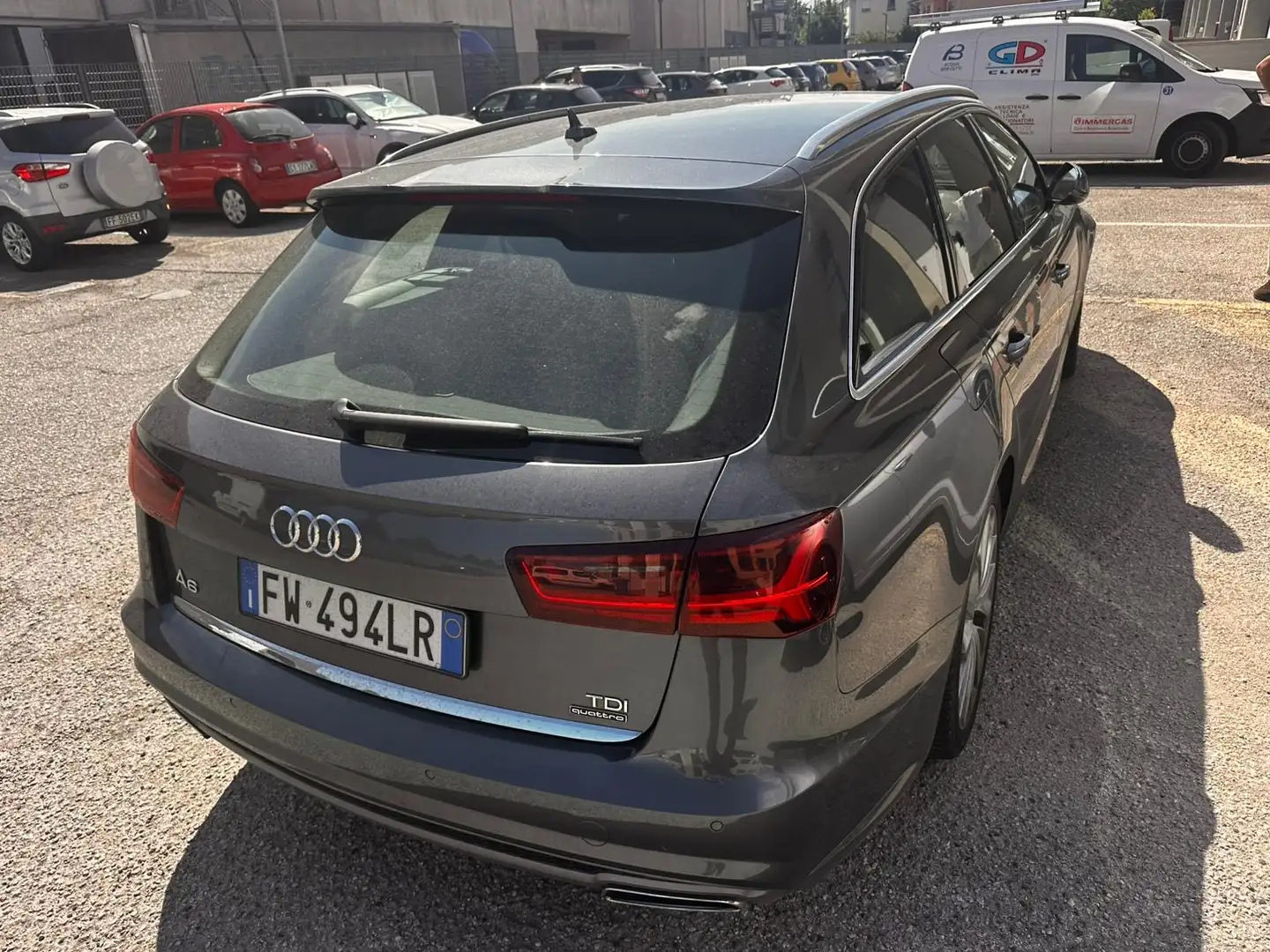 Audi A6 Avant 3.0 tdi - 1