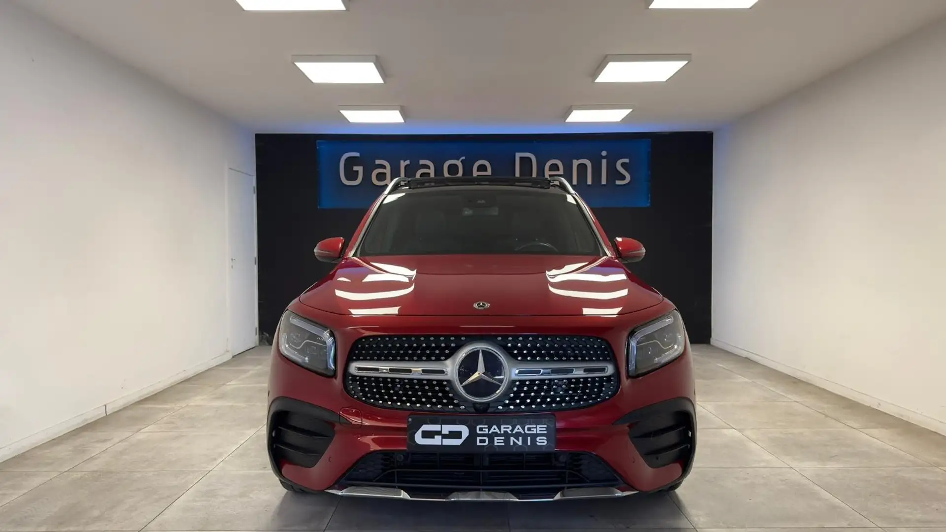 Mercedes-Benz GLB 200 d PACK AMG*GPS+CAMERA*TOIT-PANO*LED*GARANTIE* Rouge - 2