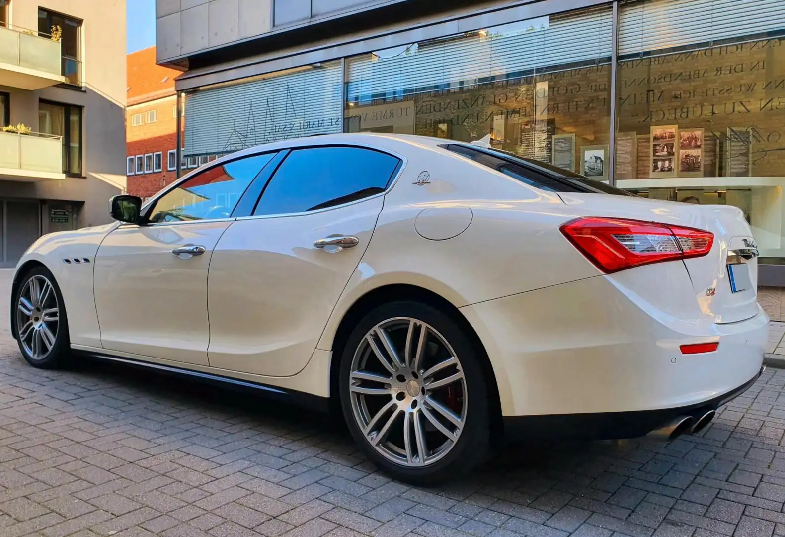 Maserati Ghibli Ghibli Automatik S Q4 Weiß - 2