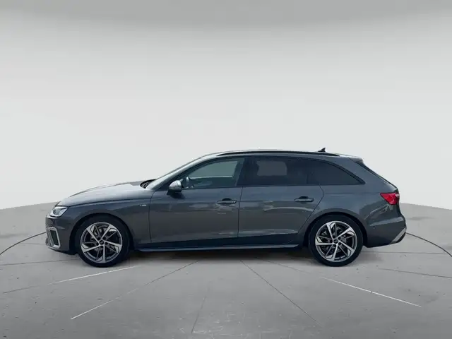 Audi A4 view 6