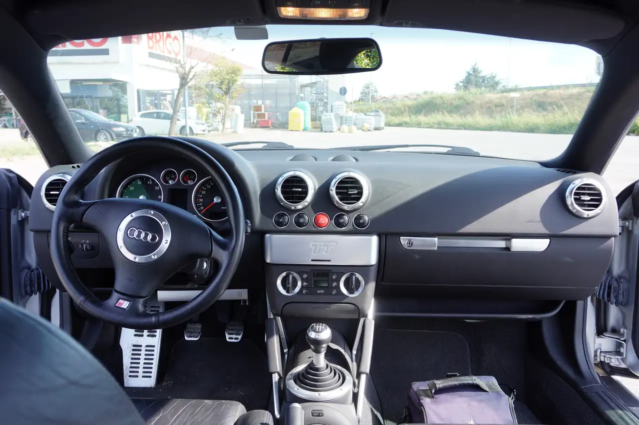Audi TT 1.8t, foto 7