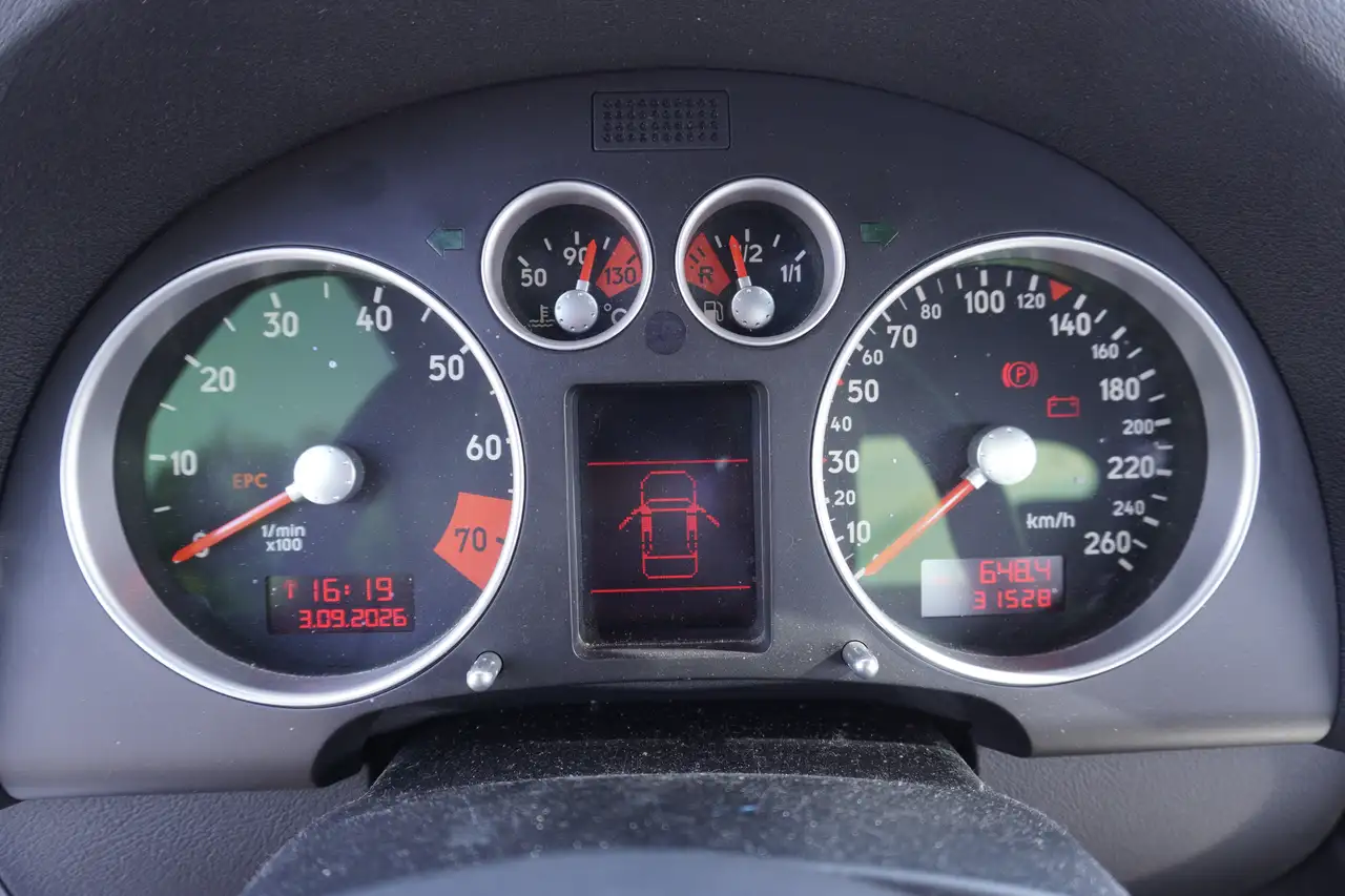 Audi TT 1.8t, foto 9