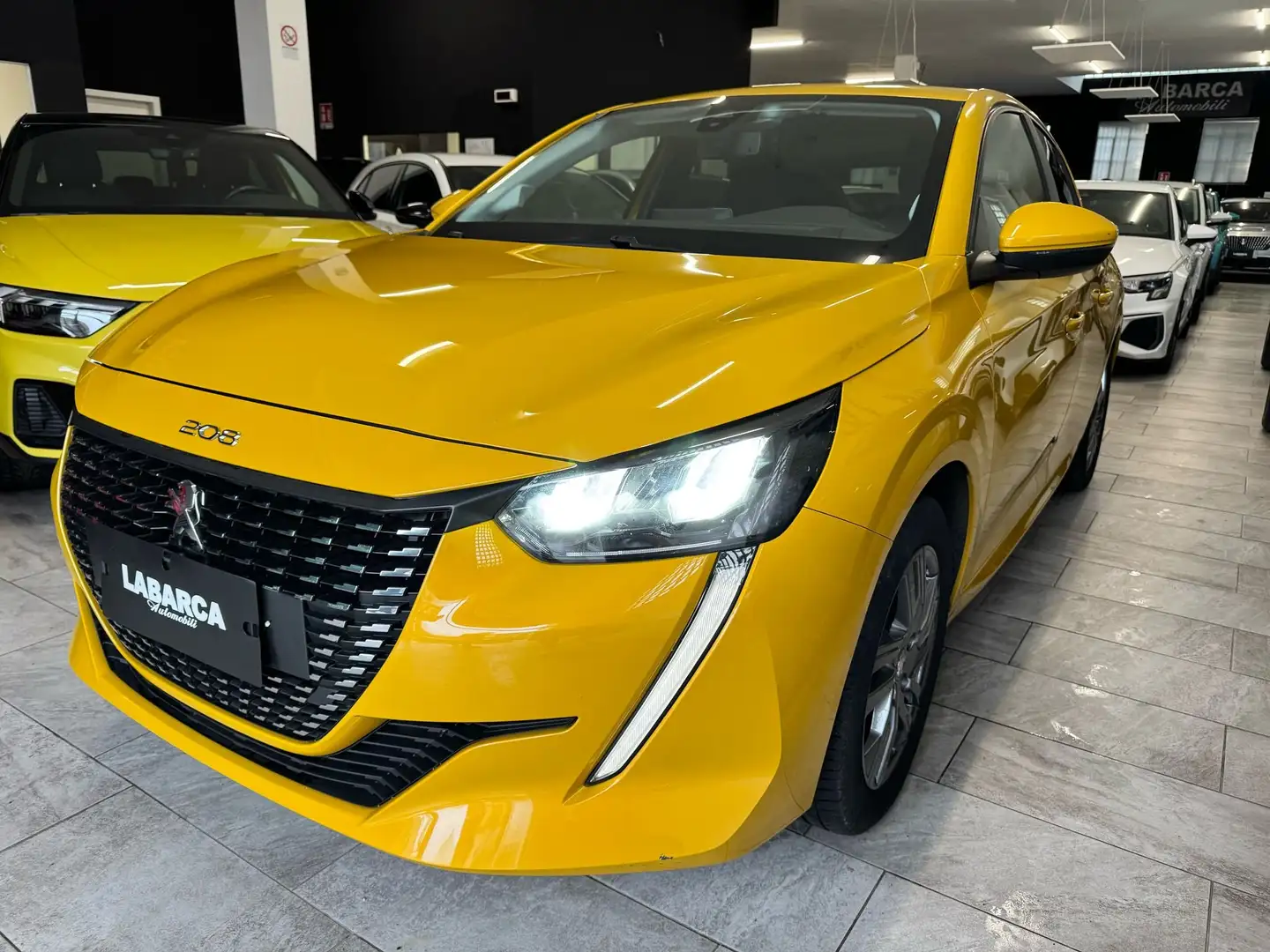 Peugeot 208 208 1.2 puretech Active s Giallo - 2