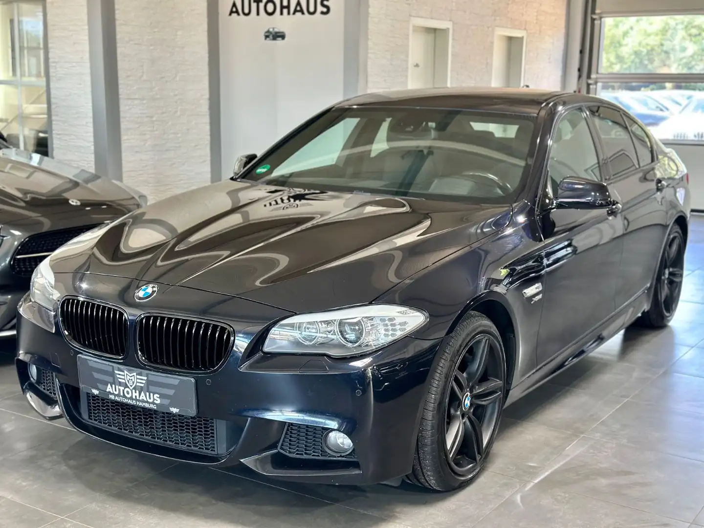 BMW 535 Lim. d,X-Drive,M-Paket,Led,Navi,Head-Up,TOP Schwarz - 1