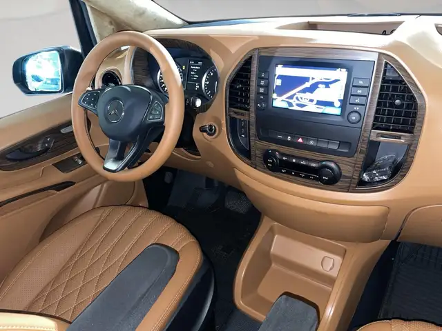 Mercedes-Benz Vito view 7