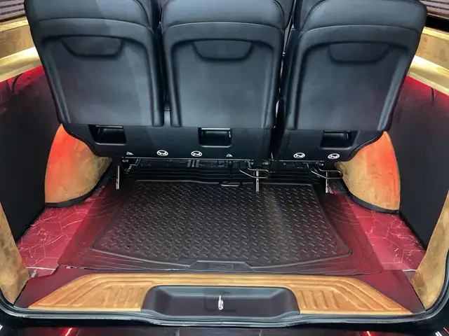 Mercedes-Benz Vito view 12