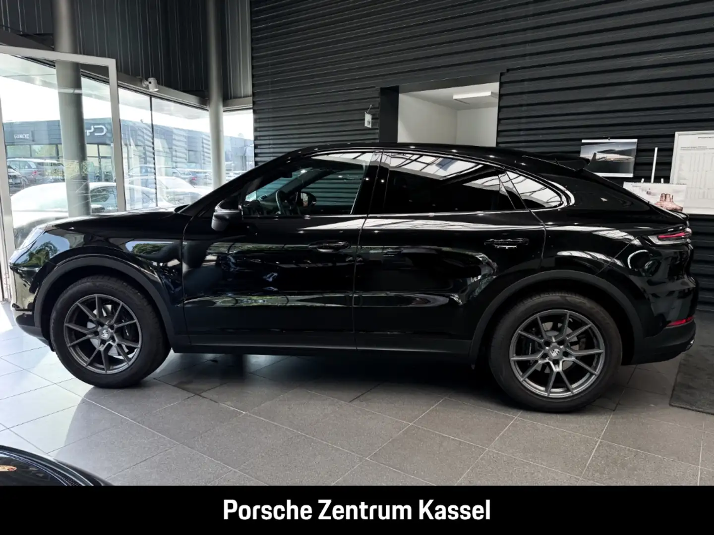 Porsche Cayenne Basis EU6e Coupe Park-Assistent Schwarz - 2