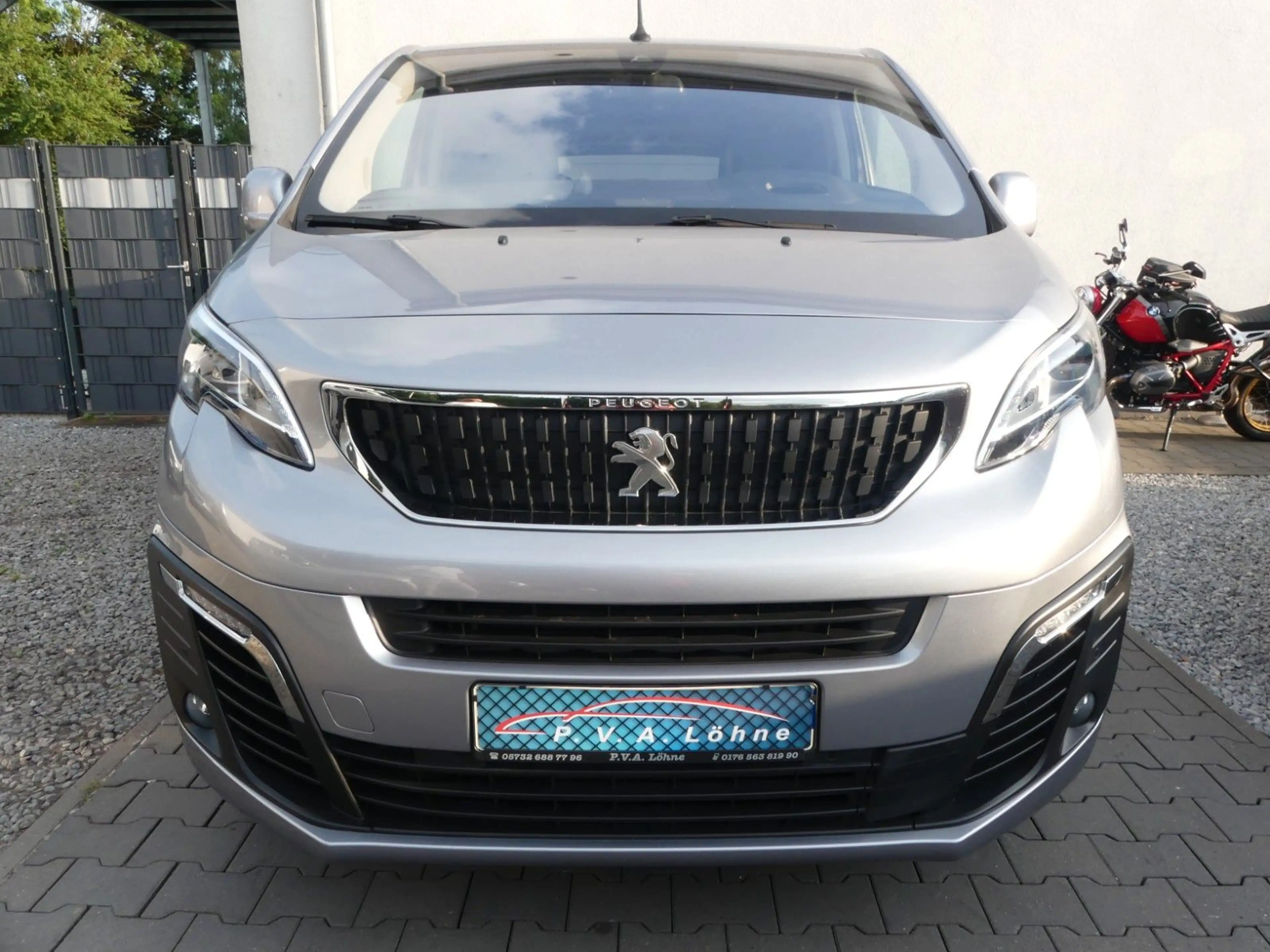 Peugeot Expert Traveller Active 8 Sitze | Navi | CAM | HuD |AHK — photo 3