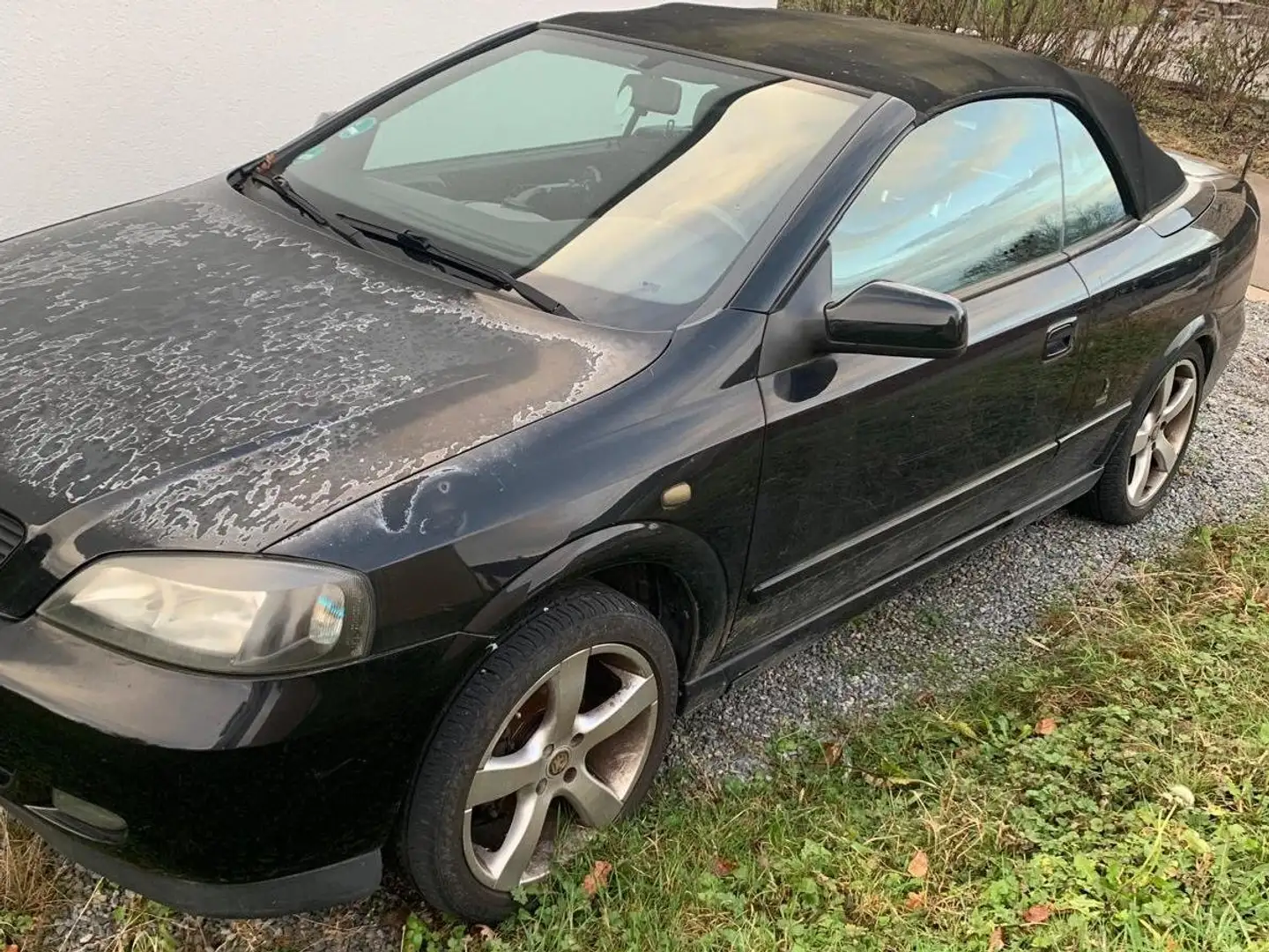 Opel Astra 1.6i XEP 16v Bertone Edition Noir - 2
