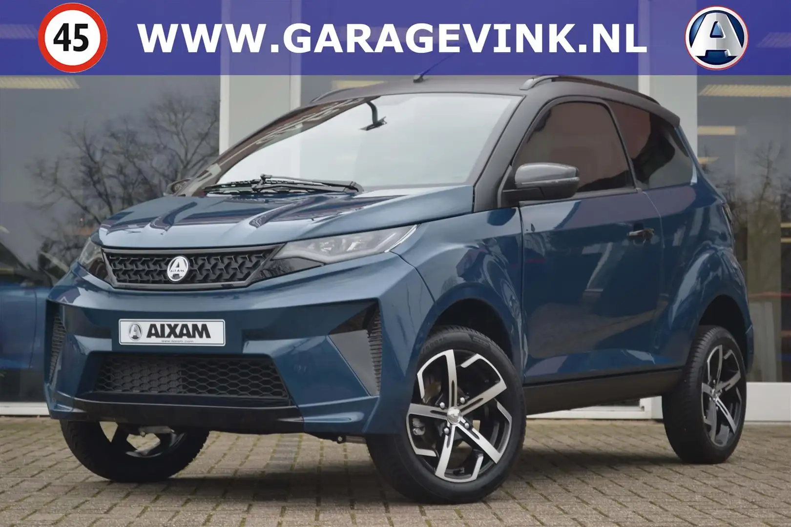 Aixam Crossover S9 ABS | Airco | Apple Carplay met Achteruitrijcam Blue - 1