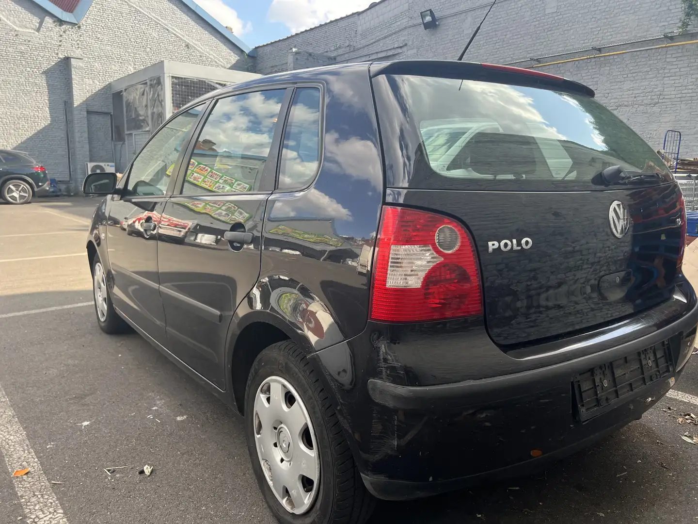 Volkswagen Polo 1.2| essence |exclusive 5-portes |PRIX NEGOCIABLE| Zwart - 2
