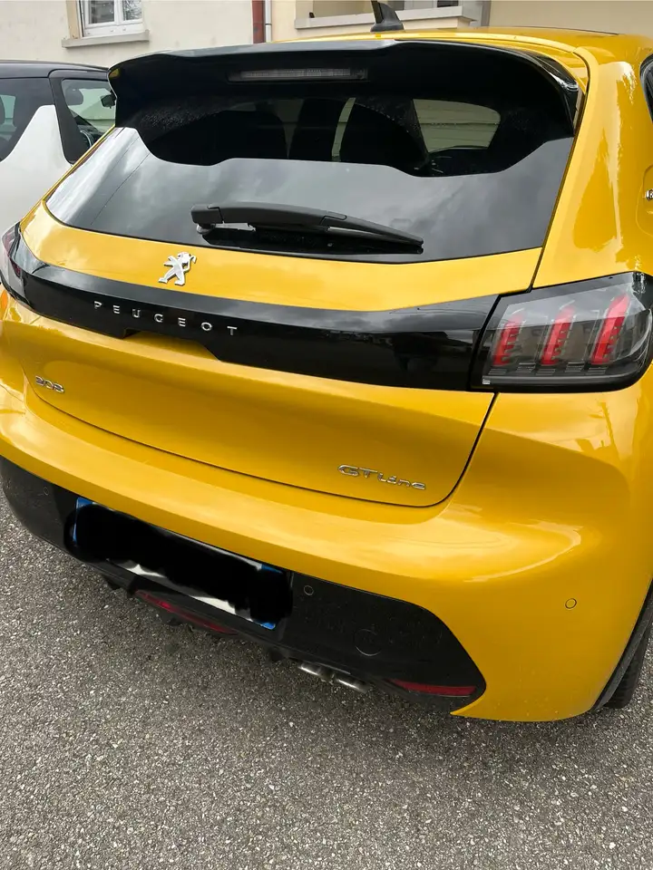 Peugeot 208 PureTech 130 S