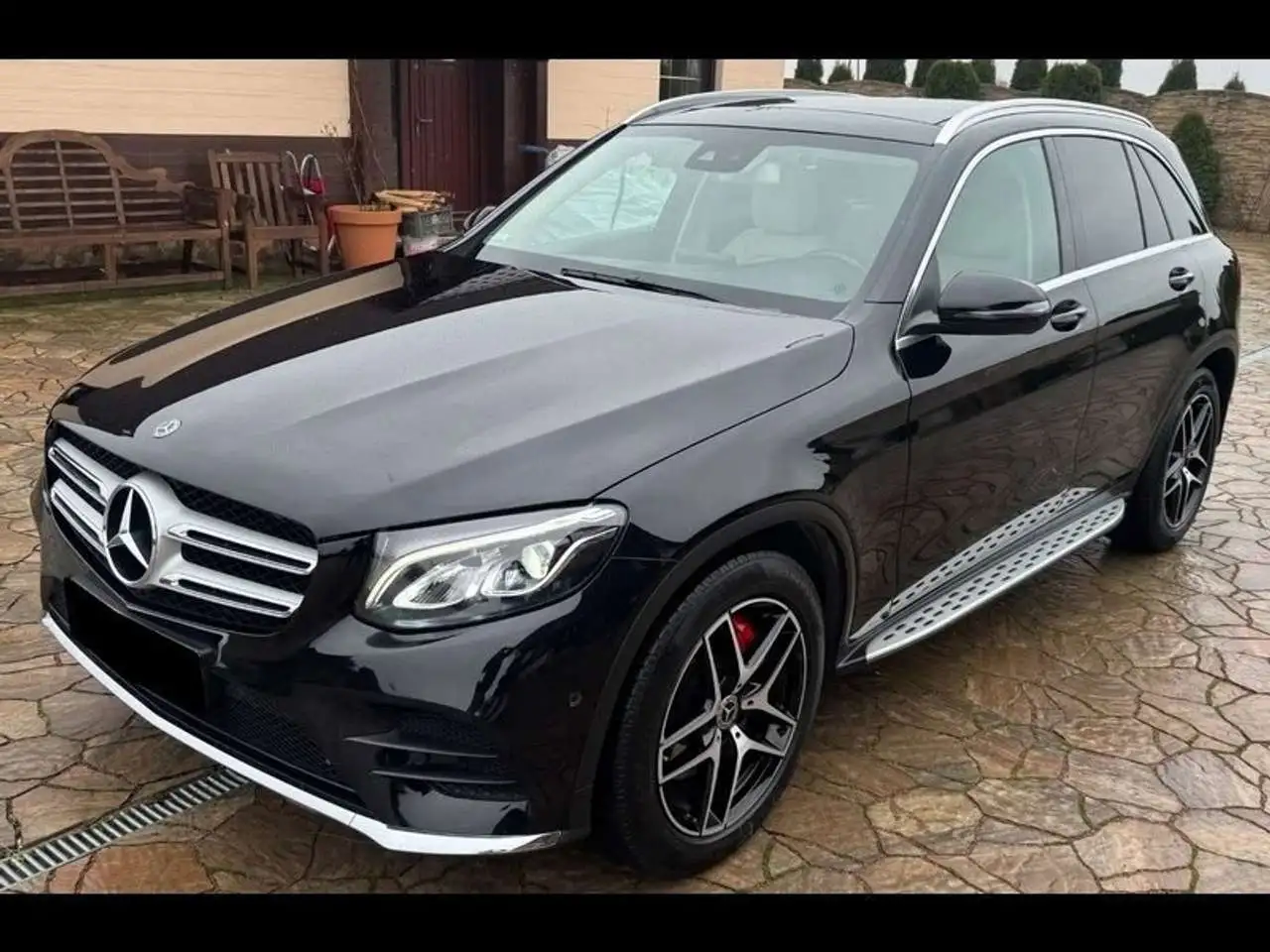 Mercedes-Benz GLC 220