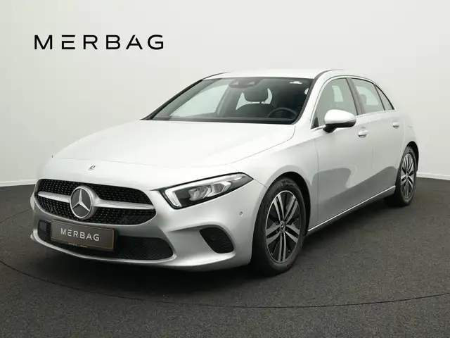 Mercedes-Benz A 180 A 180 d Progressive LED+Ambi+MBUX+Apple Navi/Klima