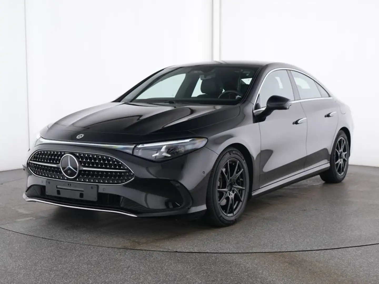 Mercedes-Benz CLA 180 AUT Kam. KlimaA LED LM Navi PDC Pano SHZ Schwarz - 2