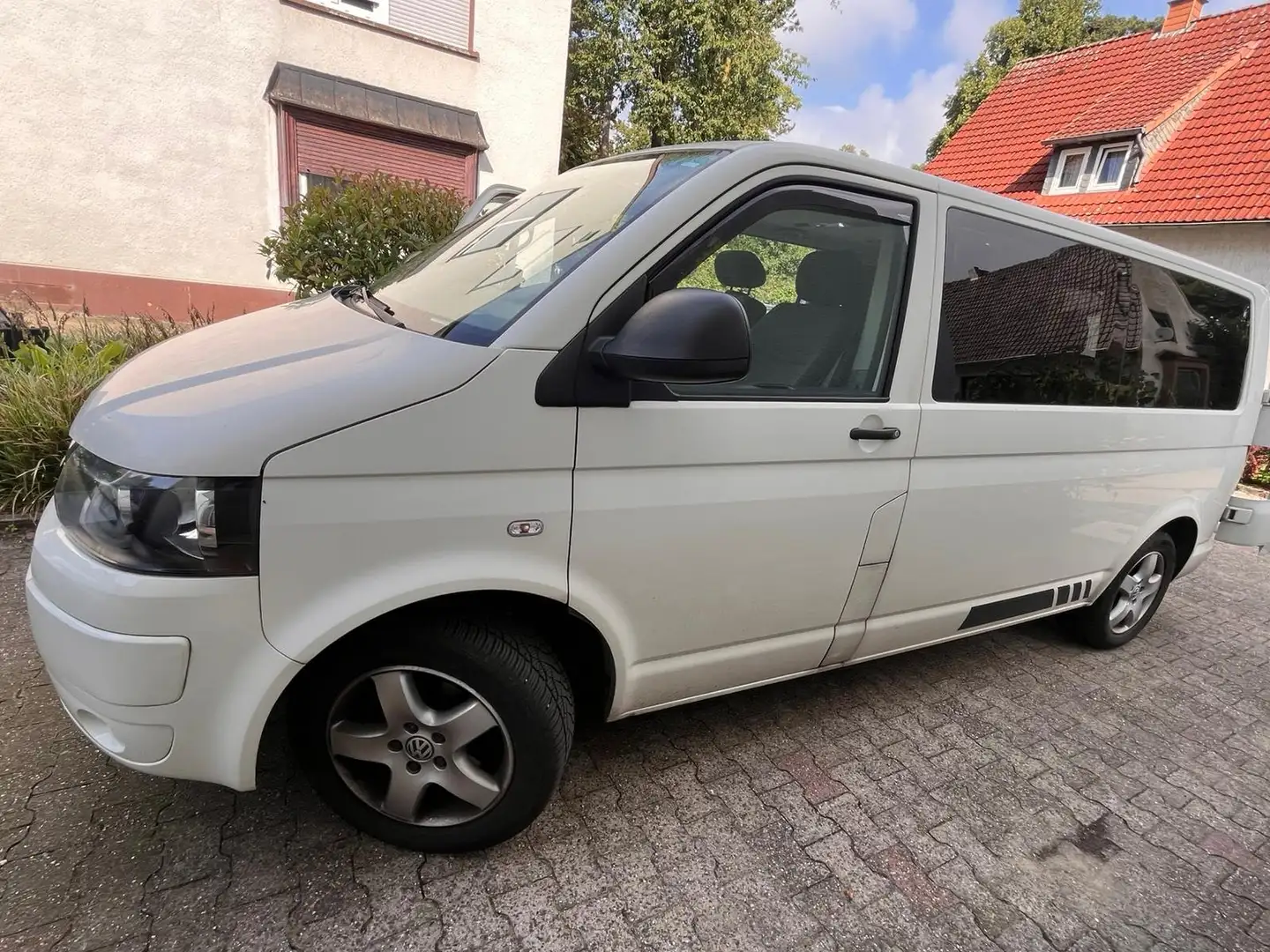 Volkswagen T5 Transporter 2.0 TDI Kombi lang 5-Sitzer + Multiflex! Weiß - 2