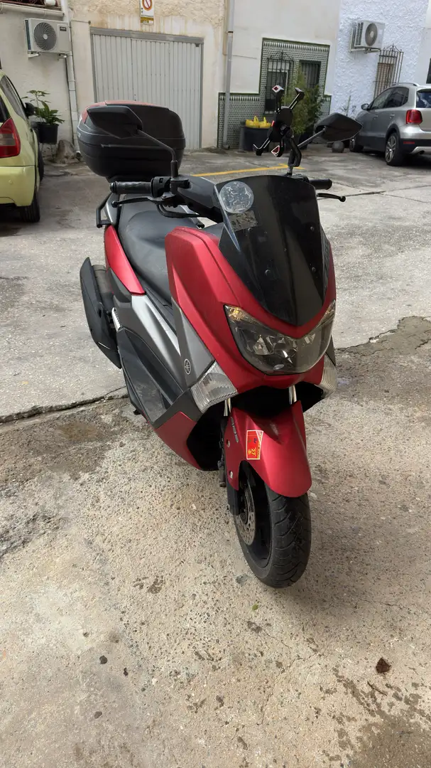 Yamaha NMAX - 1