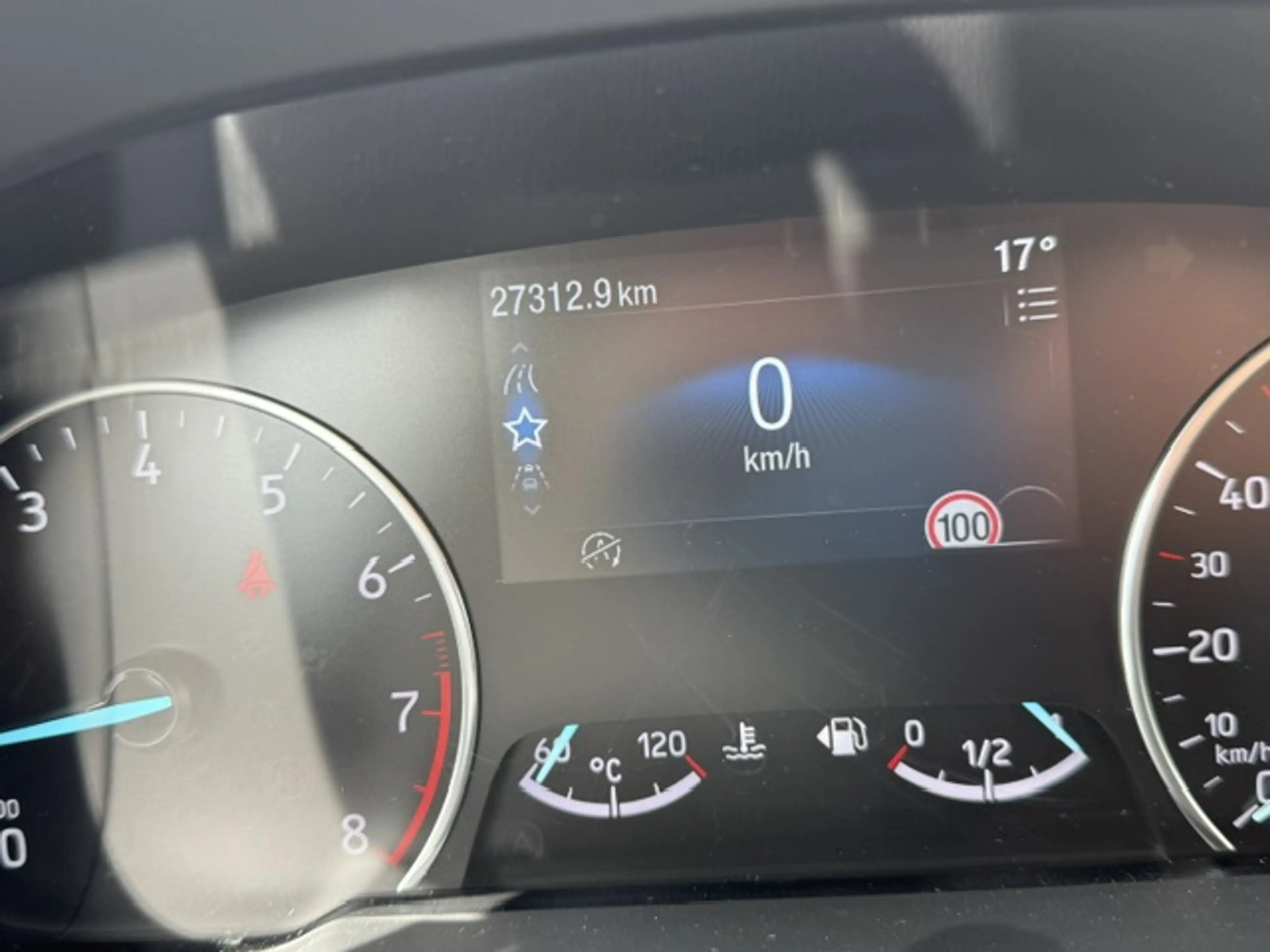Ford EcoSport EcoSport 1,0 EcoBoost ST-Line ST-Line — photo 9