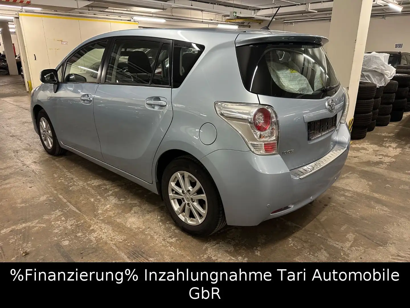 Toyota Verso 1.8 Edition Navi,Pano.,Kamera,2xPDC,2.Hand Blau - 1