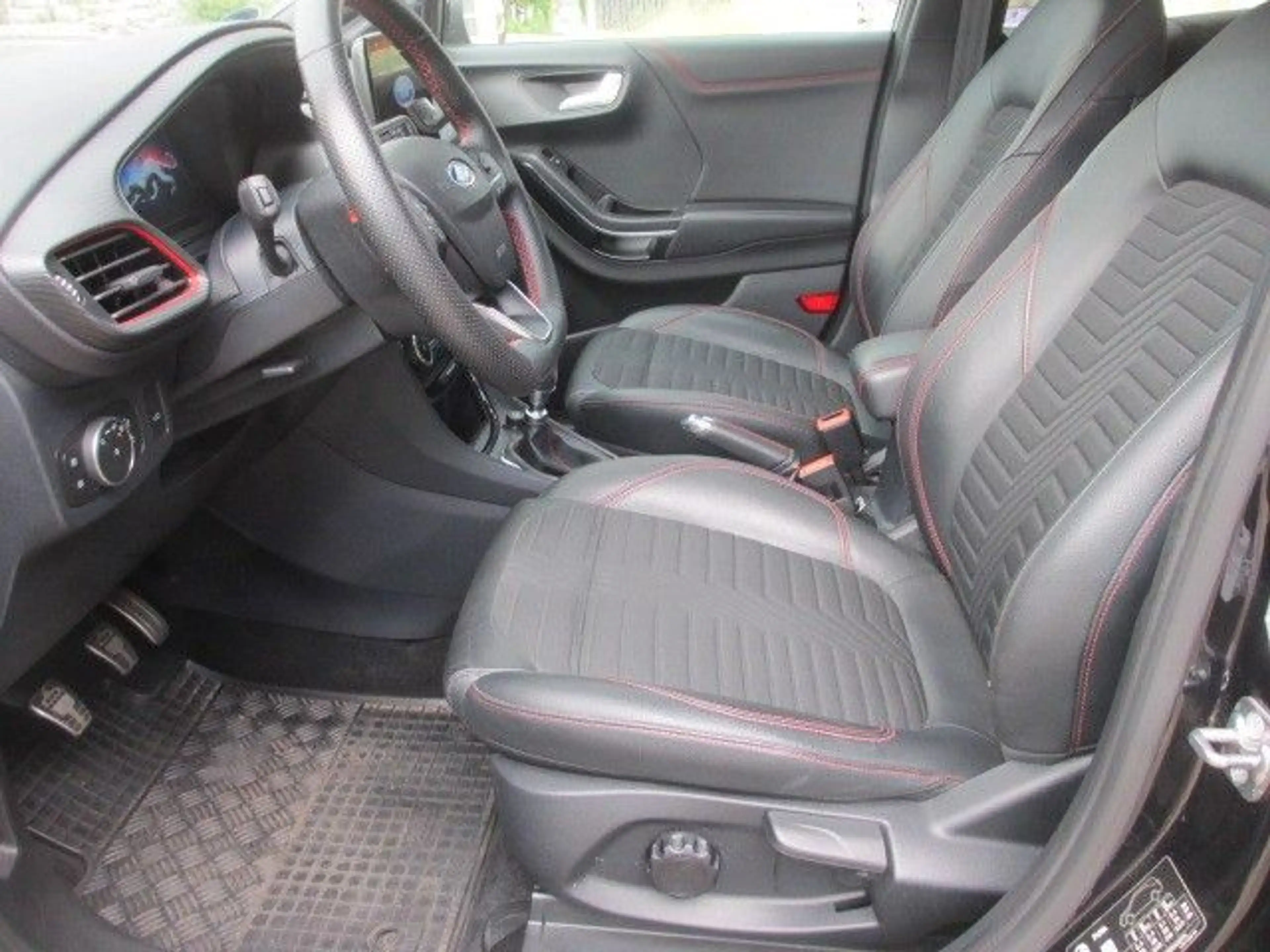 Ford Puma ST-Line X MHEV, Top-Ausstattung — photo 10