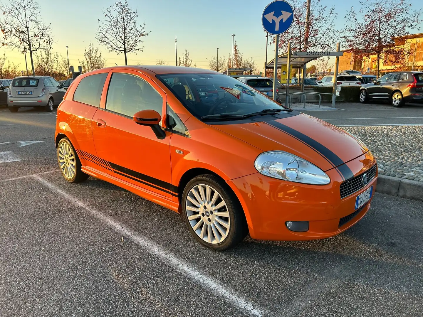 Fiat Grande Punto 3p 1.4 sjt 16v Sport 95cv Arancione - 1