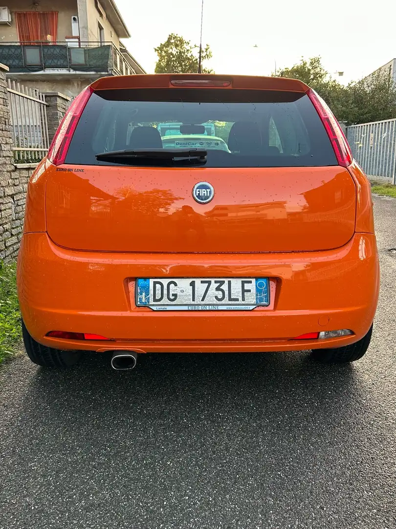 Fiat Grande Punto 3p 1.4 sjt 16v Sport 95cv Oranžová - 2