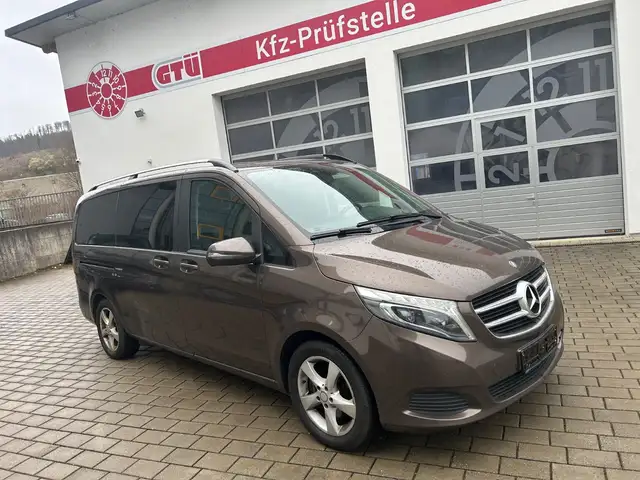 Mercedes-Benz V 220 CDI Lang/Navi/Rückfahrk/LED