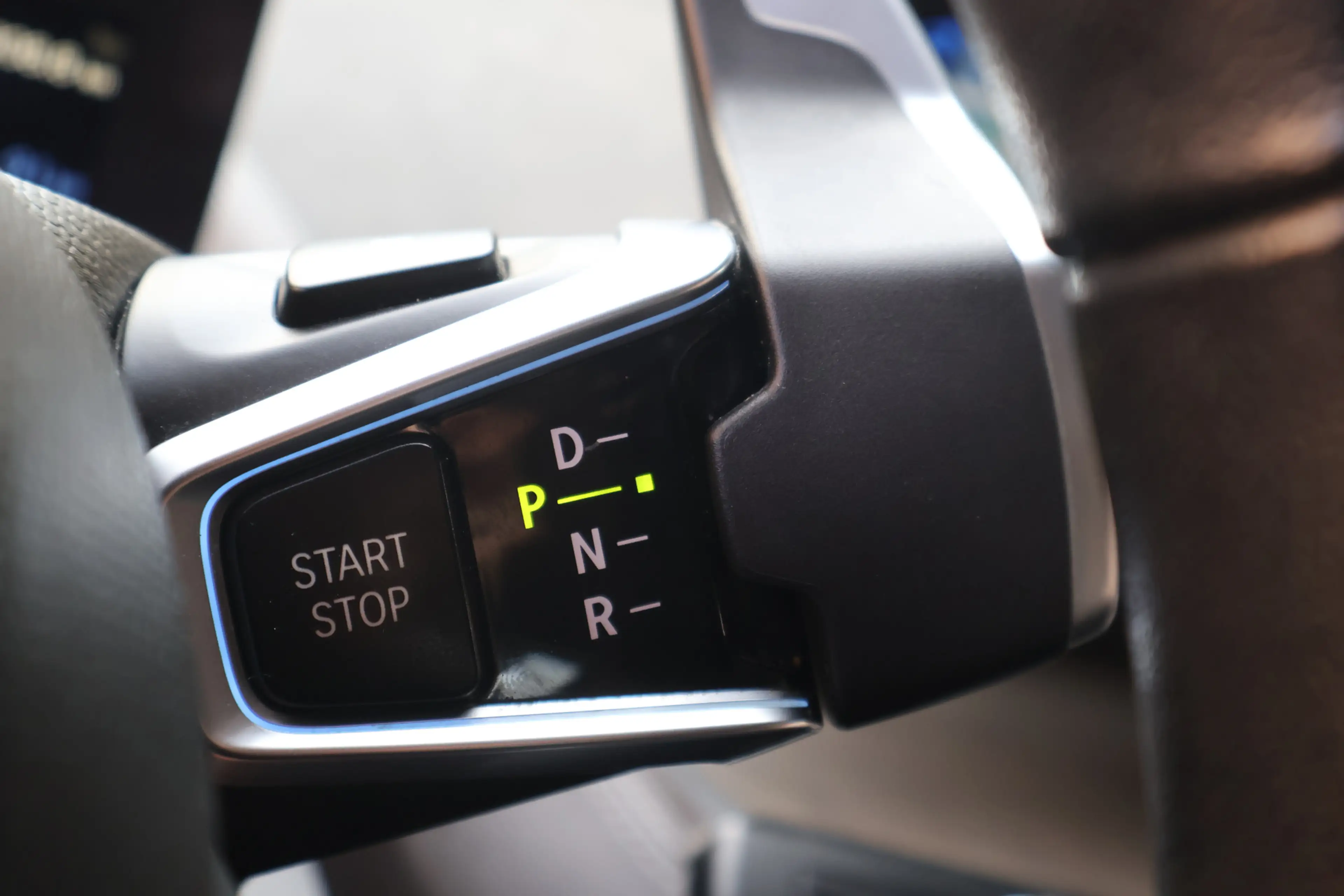 BMW i3 94Ah 33 kWh / Full options / NL-Auto / Soh 86 / B& — photo 26