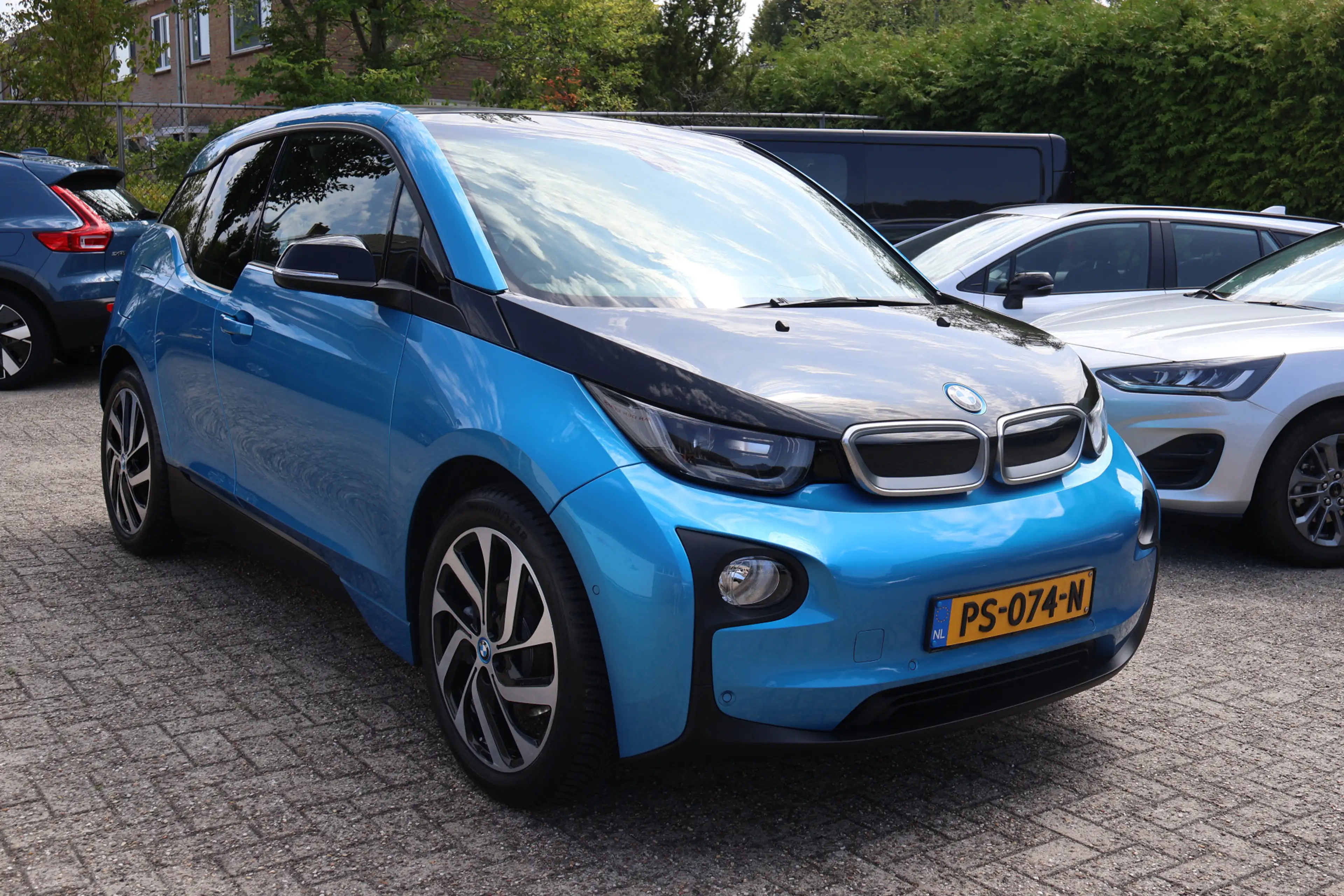 BMW i3 94Ah 33 kWh / Full options / NL-Auto / Soh 86 / B& — photo 14