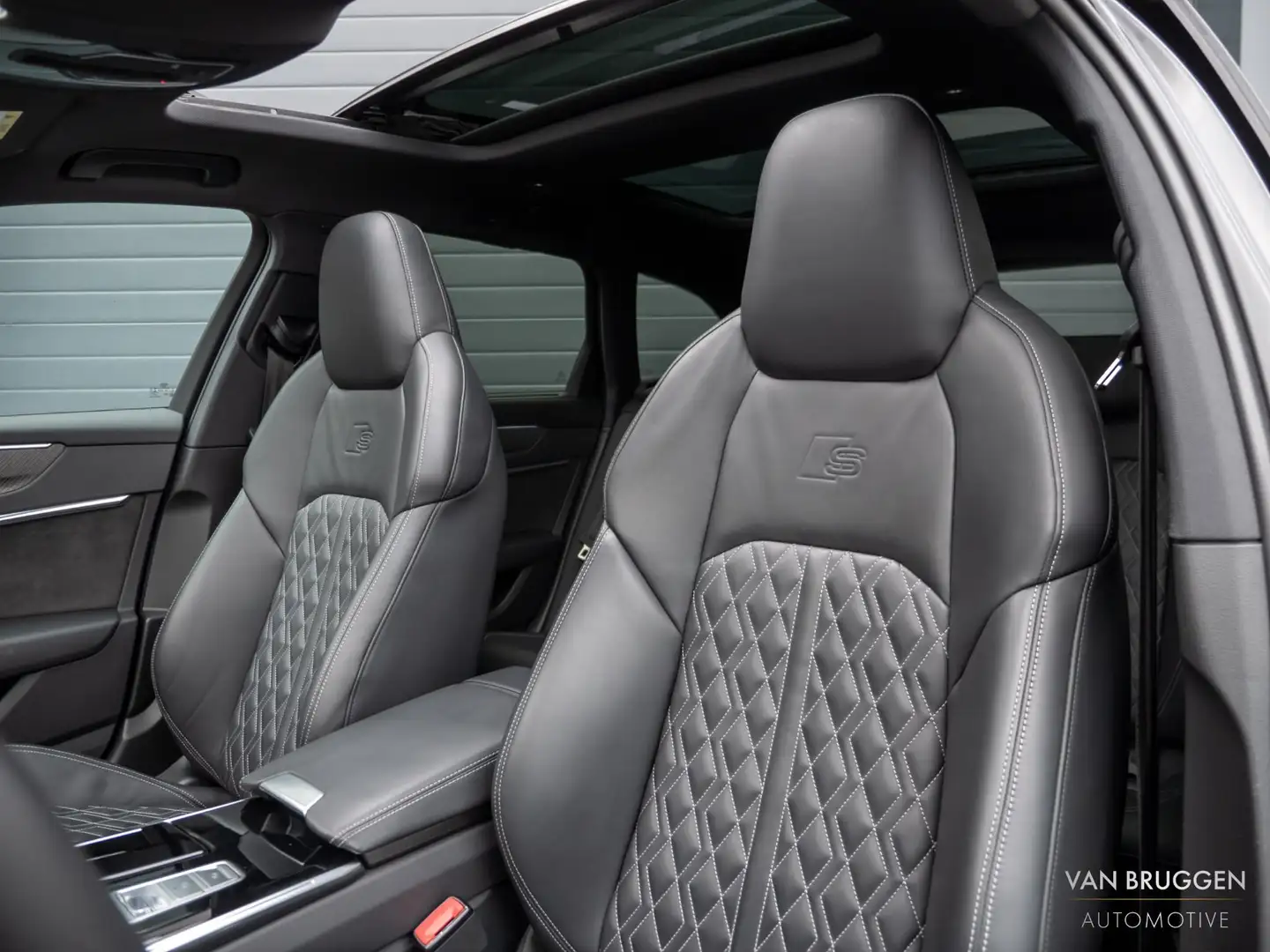 Audi A6 Avant 55 TFSI E Quattro S-Line Pano RS-Stoelen Hea Zwart - 2