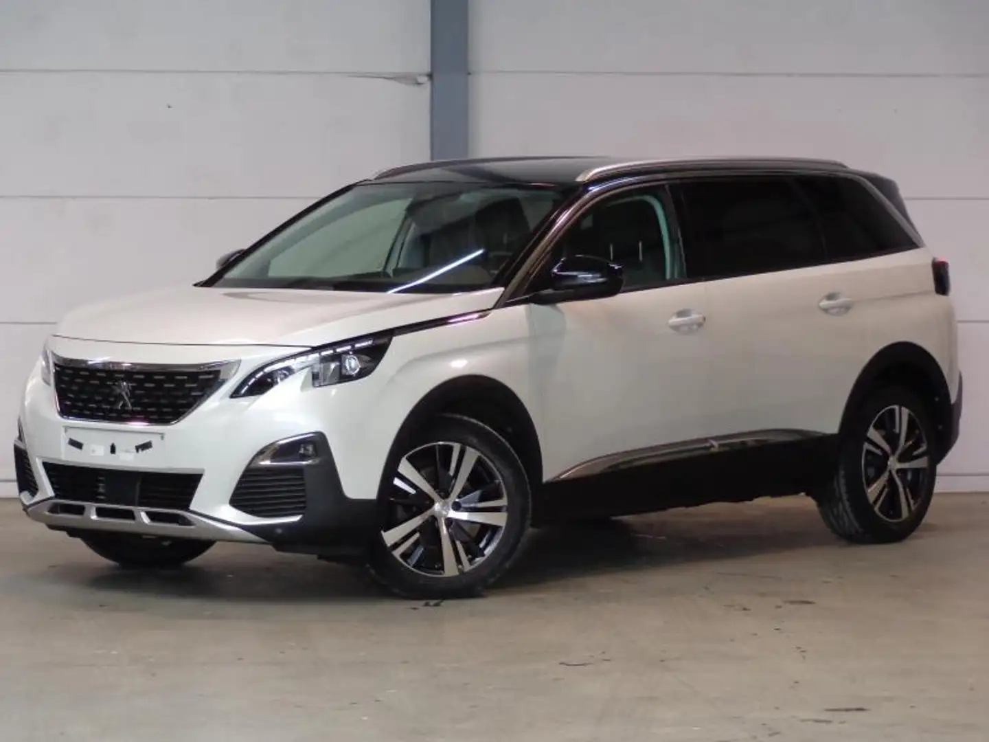 Peugeot 5008 1.2i Allure 7Pl - Attelage - G Blanc - 1