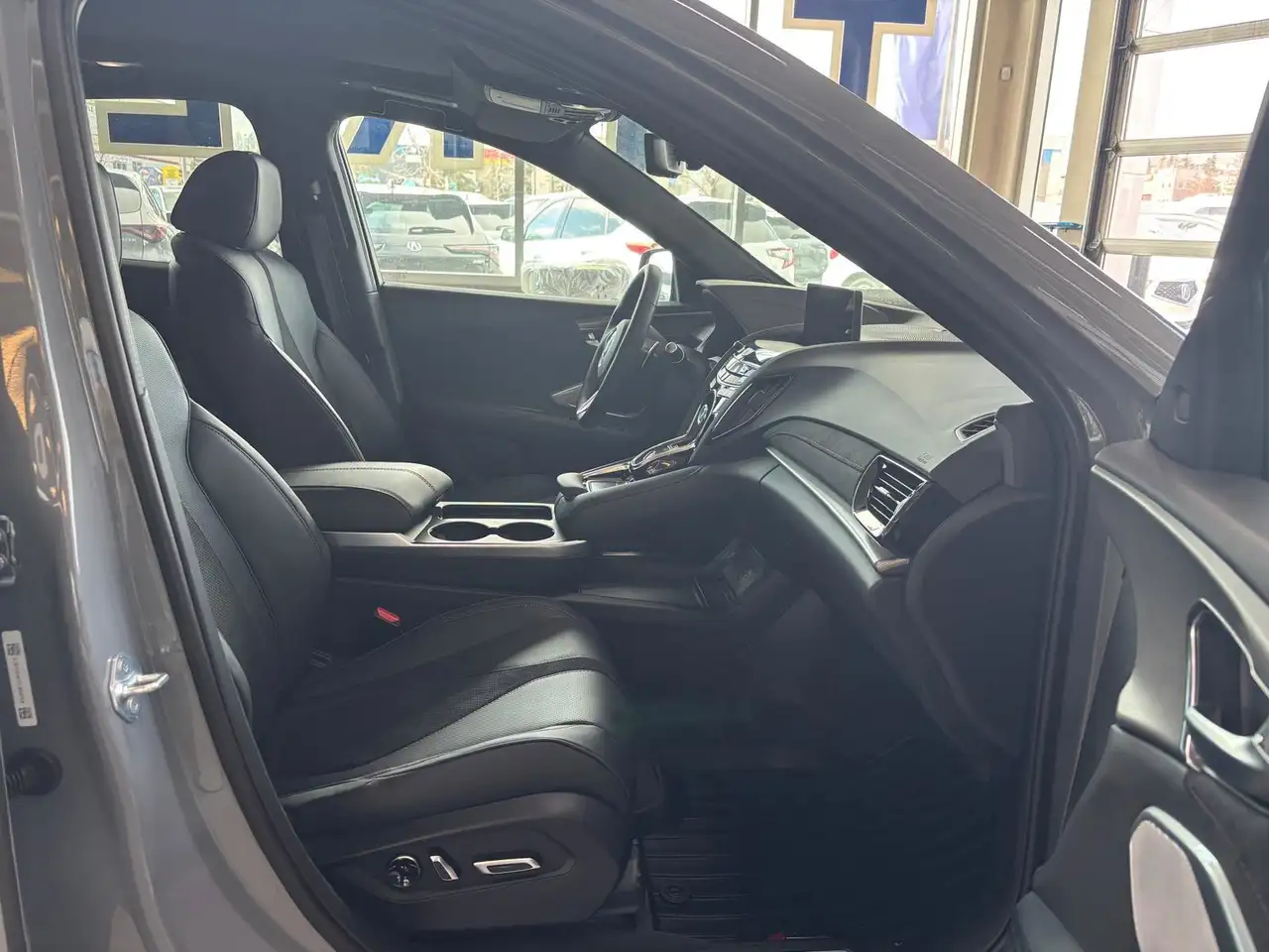 Acura RDX снимка Acura RDX