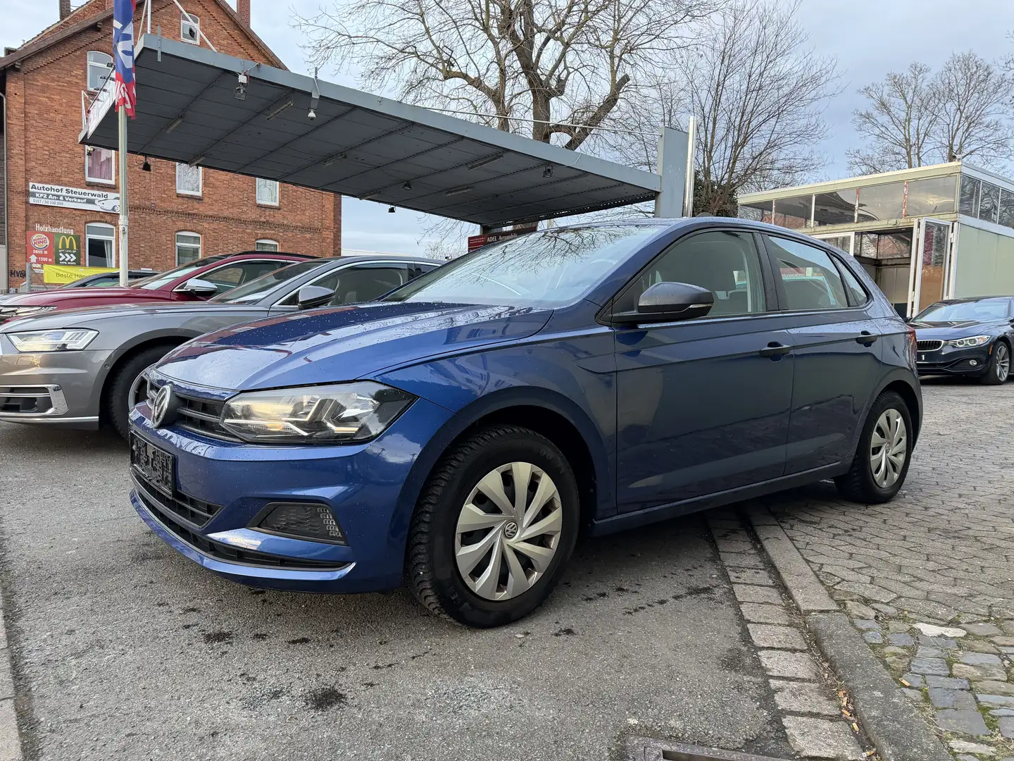 Volkswagen Polo Trendline Blau - 1