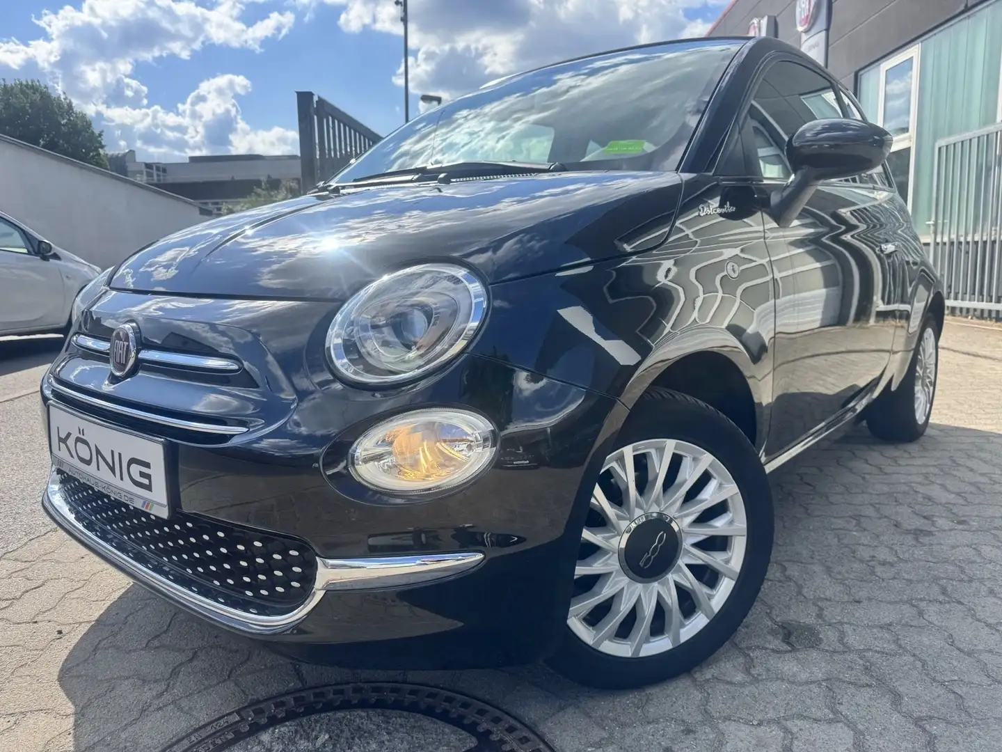 Fiat 500C Dolcevita PDC*Sportsitze*Touch*Carplay Černá - 1